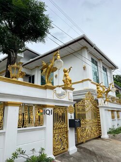 ขายบ้านเดี่ยว 2 ชั้น ตกแต่งสวย เป็นบ้านสไตล์ Modern ซอย พัฒนาการ61