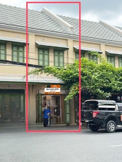 เซ้งสิทธิ์ อาคารพาณิชย์ 1 คูหา 2 ชั้นครึ่ง ริมถนนเยาวราช ติดตลาดสำเพ็ง