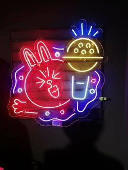 งานไฟดัด ลูกค้าLINE ติดตั้งสยามสแควร์วัน