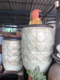 แจกันโอ่ง