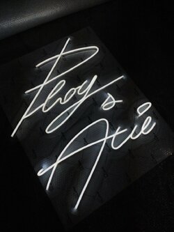 ป้ายไฟนีออน LED อะคริลิคใสรองหลัง