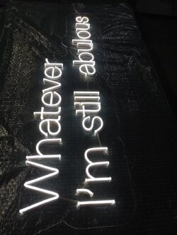 ไฟนีออน เฟค