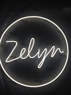 ไฟนีออน เฟค