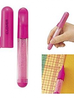 Clover 24-036ชอลค์ ขีดผ้าชนิดแท่งสีแดง ชอลค์ ขีดผ้าชนิดแท่งแบบเติมผงชอล์ค สีแดง