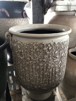 กระถางทรงสูง