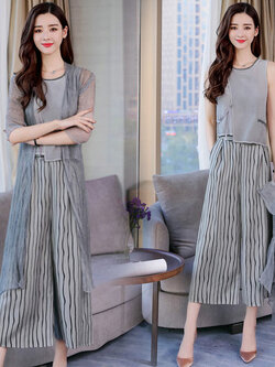 ชุดเซ็ท 3 ชิ้น สุดคุ้ม ใส่เที่ยวก็สวย ใส่ทำงานเก๋ๆๆค่ะ ส่งฟรี ems