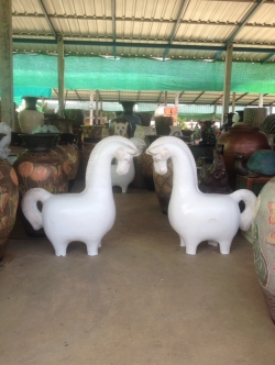 ม้านั่งประดับสวน