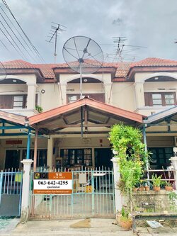 ขายทาวน์เฮ้าส์ 2 ชั้น บ้านไพฑูรย์ แกรนด์วิว 2 บางเดื่อ เมืองปทุมธานี