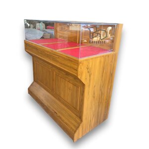 ตู้โชว์พระไม้สัก