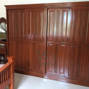 ตู้เสื้อผ้าไม้สักอบแห้ง