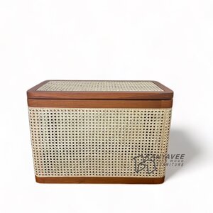 กล่องเก็บผ้าไม้สักประดับหวาย
