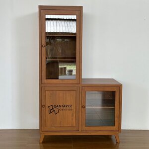 ตู้โชว์มินิมอลไม้สัก สีสัก