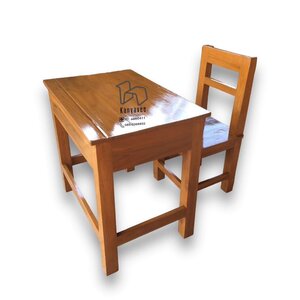 โต๊ะเขียนหนังสือเด็กไม้สัก