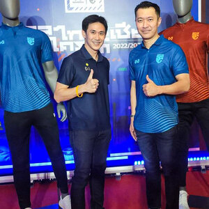 เปิดแล้ว!! เสื้อทีมชาติไทย 2022/2023 ใหม่ล่าสุดจาก Warrix !!