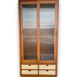 ตู้เสื้อผ้าไม้สักมินิมอล